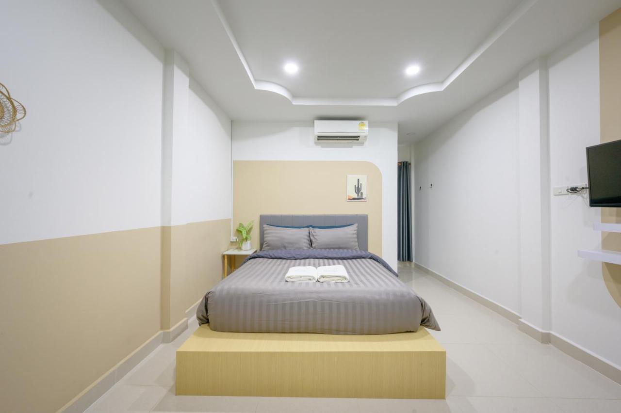 Halo Sea Koh Larn Hotell Pattaya Eksteriør bilde