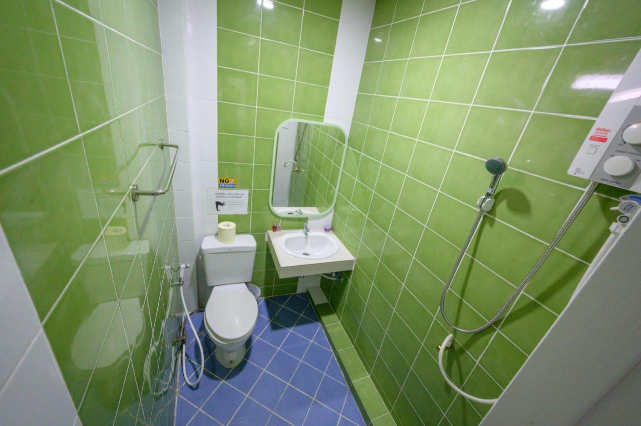 Halo Sea Koh Larn Hotell Pattaya Eksteriør bilde