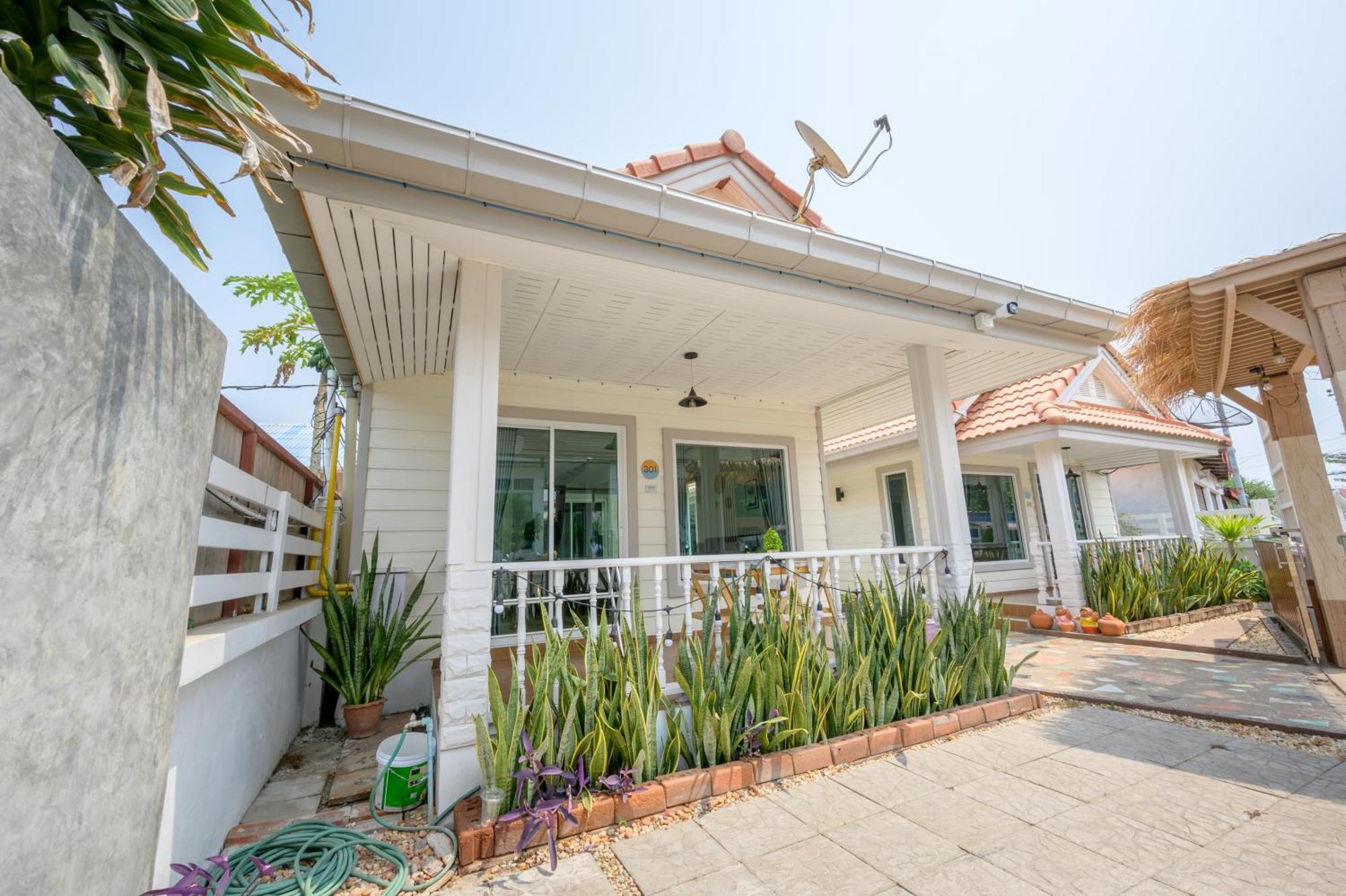 Halo Sea Koh Larn Hotell Pattaya Eksteriør bilde